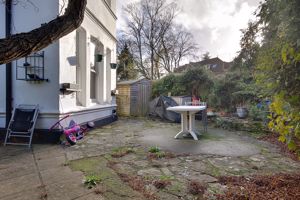 Private Patio/Garden- click for photo gallery